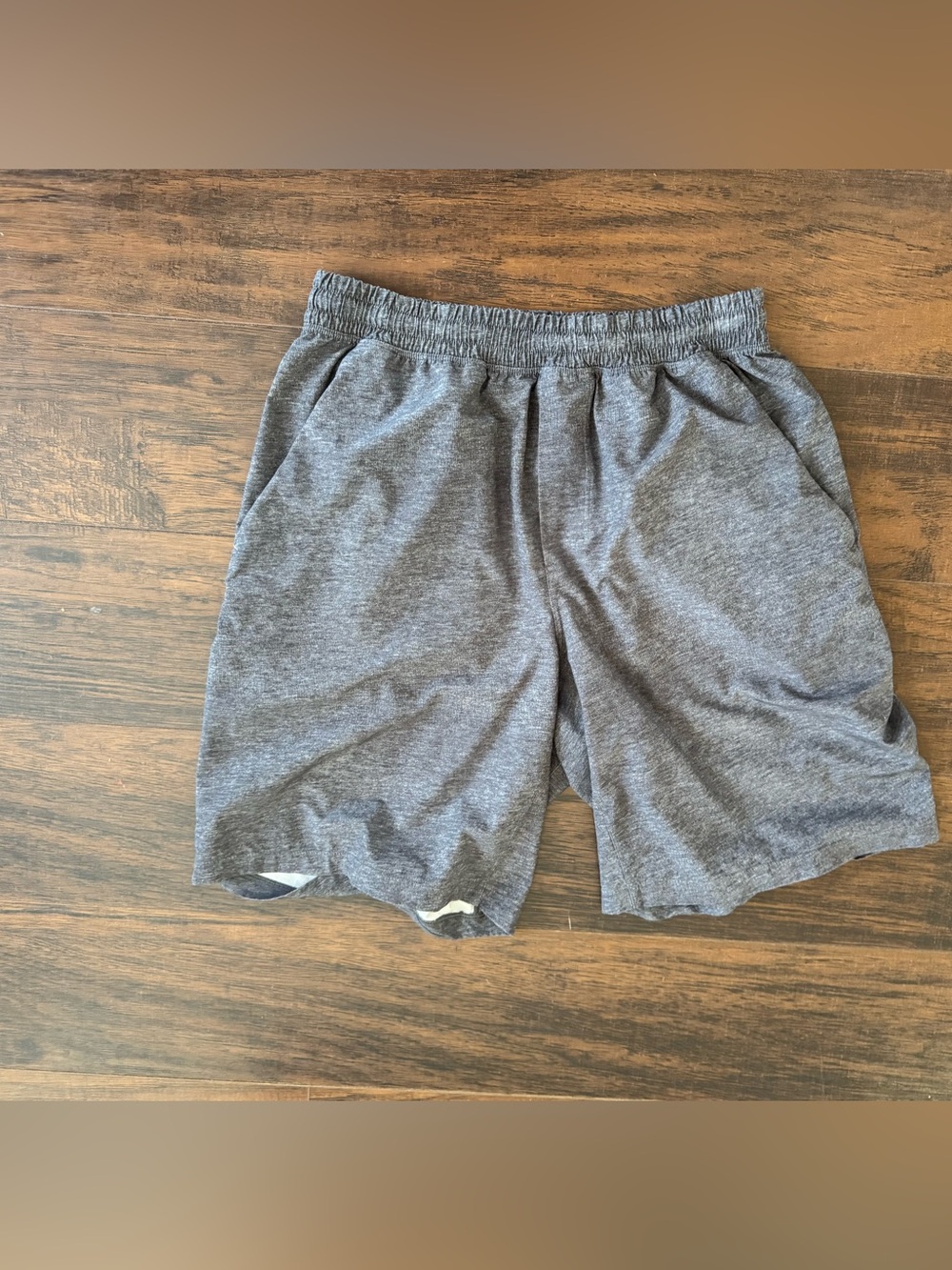 Lululemon pace breaker shorts medium